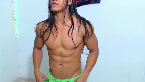 Snapshot of liam_domain chatting on February 2025 09:53:02 PM LIAM online show from February 2025 09:53:02 PM