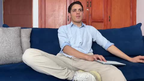 Snapshot of liam_enzho chatting on January 2026 07:06:01 PM Liam online show from January 2026 07:06:01 PM