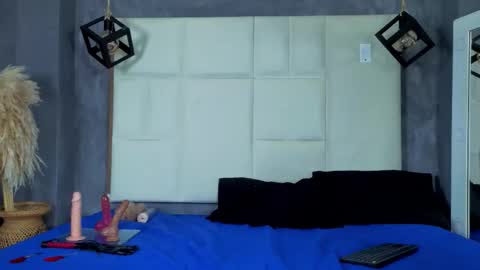 Liam forest  online show from February 2026 05:15:01 AM