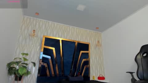 LIAM KLEIN online show from January 2026 11:14:02 AM