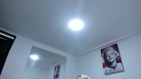 Call me Lian online show from April 2026 12:05:02 PM