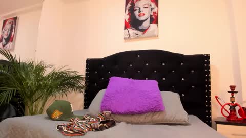 Call me Lian online show from May 2026 12:33:02 PM