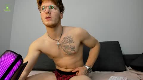 Snapshot of liamm_davis chatting on February 2026 06:14:01 PM LIAMM online show from February 2026 06:14:01 PM