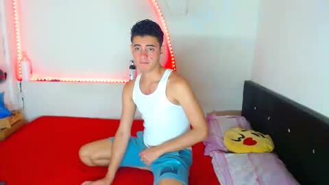 LIAM  KAI online show from November 2025 02:11:02 AM