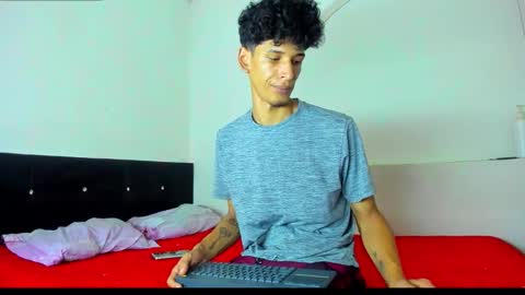 LIAM  KAI online show from February 2026 02:51:01 AM