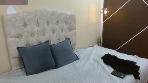 L I A M O N R O E online show from January 2026 11:48:02 AM