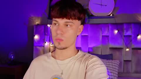 Liam Thunder online show from October 2025 02:57:02 AM