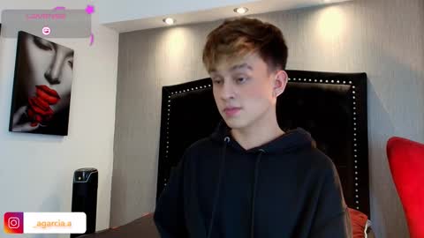 Snapshot of liamwild20 chatting on January 2026 04:37:02 AM liam online show from January 2026 04:37:02 AM