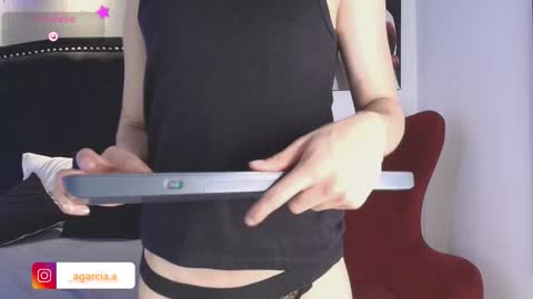 Snapshot of liamwild20 chatting on February 2026 04:27:01 AM liam online show from February 2026 04:27:01 AM