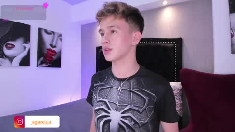 Snapshot of liamwild20 chatting on February 2026 03:54:01 AM liam online show from February 2026 03:54:01 AM