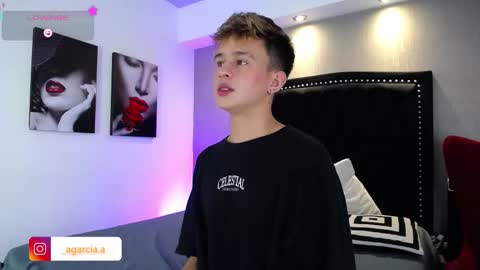 Snapshot of liamwild20 chatting on February 2026 04:41:01 AM liam online show from February 2026 04:41:01 AM