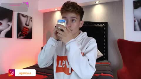 Snapshot of liamwild20 chatting on February 2026 04:31:01 AM liam online show from February 2026 04:31:01 AM