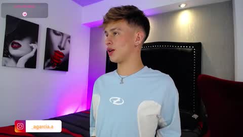 Snapshot of liamwild20 chatting on March 2026 05:01:02 AM liam online show from March 2026 05:01:02 AM