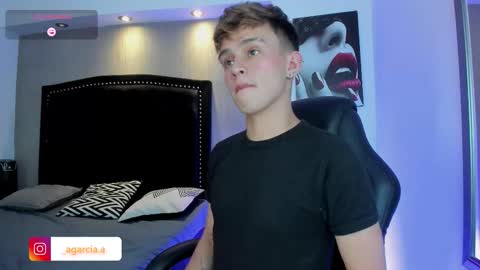 Snapshot of liamwild20 chatting on March 2026 04:56:02 AM liam online show from March 2026 04:56:02 AM