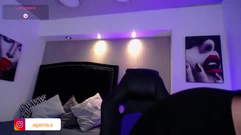 Snapshot of liamwild20 chatting on April 2026 06:18:01 AM liam online show from April 2026 06:18:01 AM