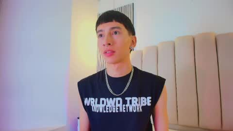 lian_cameron online show from April 2026 04:03:02 AM