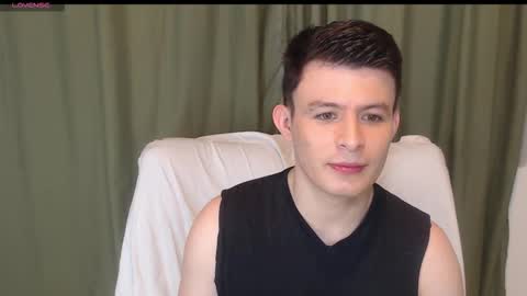 Snapshot of lian_eathan chatting on November 2025 09:47:01 PM lian_eathan online show from November 2025 09:47:01 PM