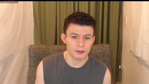 Snapshot of lian_eathan chatting on November 2025 07:24:02 PM lian_eathan online show from November 2025 07:24:02 PM