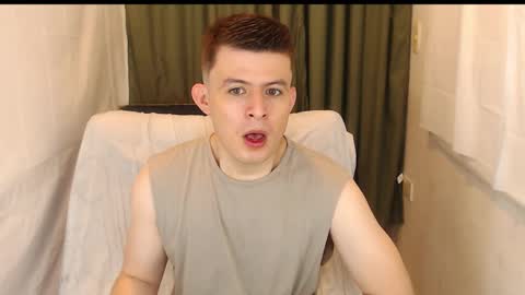 Snapshot of lian_eathan chatting on November 2025 05:37:01 PM lian_eathan online show from November 2025 05:37:01 PM