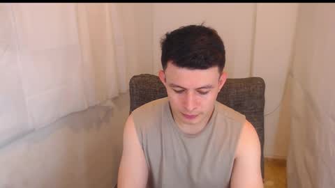 Snapshot of lian_eathan chatting on January 2026 03:06:01 PM lian_eathan online show from January 2026 03:06:01 PM