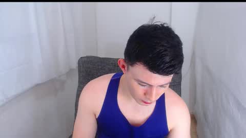 Snapshot of lian_eathan chatting on February 2026 03:32:02 PM lian_eathan online show from February 2026 03:32:02 PM