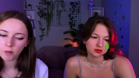Snapshot of liana_best chatting on June 2026 07:05:01 PM Li online show from June 2026 07:05:01 PM