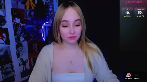 Snapshot of liana_bright chatting on January 2025 02:04:01 AM Liana online show from January 2025 02:04:01 AM