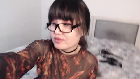 Liana online show from January 2025 01:40:01 PM