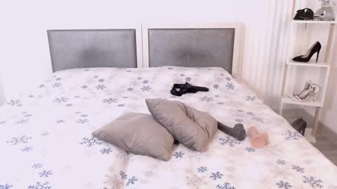 Liana online show from March 2025 01:38:02 PM