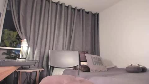 lianewhite online show from October 2025 12:29:05 AM