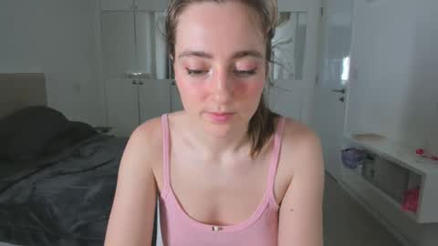 Snapshot of liasashax chatting on January 2026 02:44:01 PM Sasha online show from January 2026 02:44:01 PM