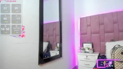 Snapshot of liat_vega chatting on May 2026 12:07:01 AM Lyath Vega online show from May 2026 12:07:01 AM