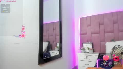Snapshot of liat_vega chatting on May 2026 12:18:01 AM Lyath Vega online show from May 2026 12:18:01 AM