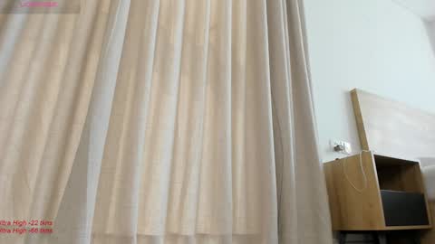 Snapshot of liavee chatting on February 2025 05:29:01 AM Lia online show from February 2025 05:29:01 AM