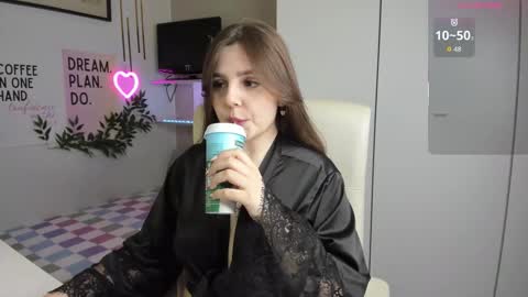 Snapshot of liawoow chatting on October 2025 01:31:02 PM Lia online show from October 2025 01:31:02 PM