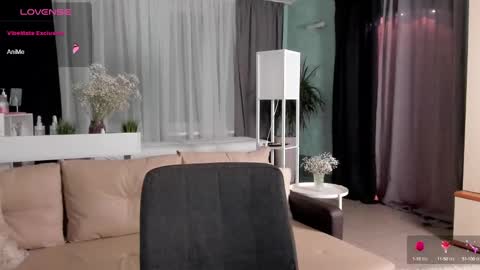 Snapshot of libby_nora chatting on January 2025 03:42:01 PM Libby online show from January 2025 03:42:01 PM