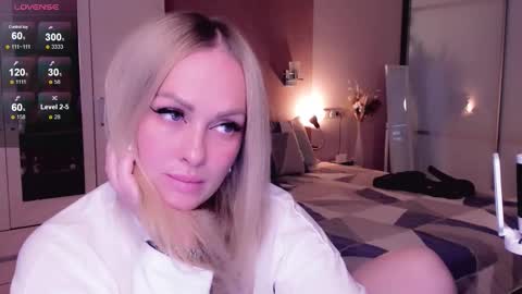 Snapshot of libby_nora chatting on October 2025 02:25:01 PM Libby online show from October 2025 02:25:01 PM