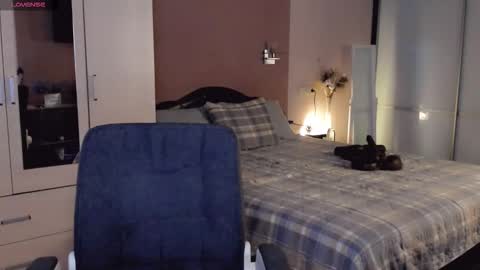 Snapshot of libby_nora chatting on November 2025 11:22:02 AM Libby online show from November 2025 11:22:02 AM