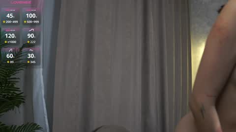 Snapshot of libbyshepard chatting on October 2025 12:23:01 PM Elena online show from October 2025 12:23:01 PM