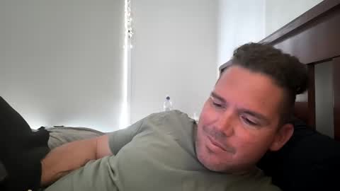 lickitwell29 online show from September 2025 10:11:01 PM