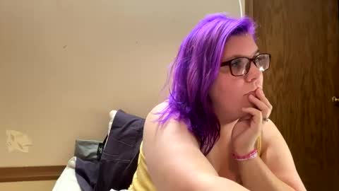 Snapshot of lickme9110 chatting on February 2026 06:01:01 PM JuicyBottom1 online show from February 2026 06:01:01 PM