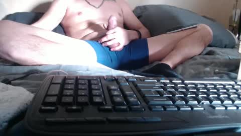 lickurlipz1 online show from February 2025 10:45:01 PM