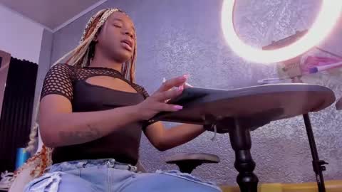 Snapshot of licyevans chatting on January 2025 05:54:02 PM licy online show from January 2025 05:54:02 PM