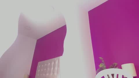 Snapshot of lievelinng chatting on September 2025 12:14:01 AM lievelinng online show from September 2025 12:14:01 AM