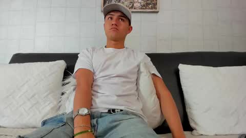 Snapshot of light_haze chatting on October 2025 03:42:01 PM light_haze online show from October 2025 03:42:01 PM