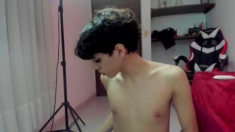 lightboy0 online show from September 2025 02:22:02 PM