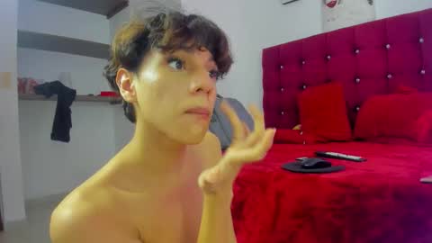 lightboy0 online show from November 2025 03:43:02 PM