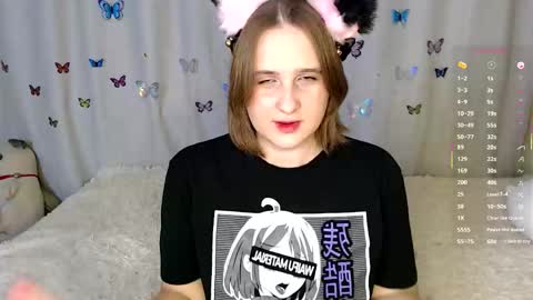 Snapshot of lightnea chatting on November 2025 01:43:01 PM Nea online show from November 2025 01:43:01 PM