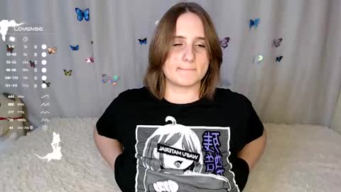 Snapshot of lightnea chatting on December 2025 06:02:01 PM Nea online show from December 2025 06:02:01 PM