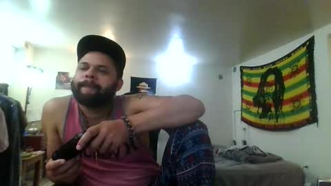 Snapshot of lightskinned666 chatting on November 2025 05:37:02 PM lightskinned666 online show from November 2025 05:37:02 PM